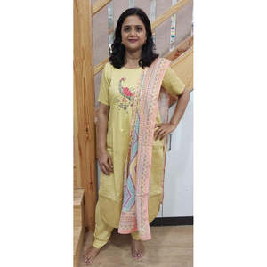 Combinaison en coton jaune ocre Chanderi avec Dupatta - Product Image 1