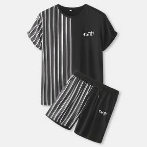 ชุดเซ็ตฤดูร้อนผู้ชาย 2 ชิ้น เสื้อยืดแขนสั้นสีพื้น กางเกงขาสั้น ชุดลำลอง ระบายอากาศได้ดี - Product Image 1