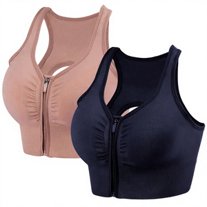 เสื้อชั้นในกีฬาแบบ Racerback สำหรับผู้หญิง มีซิปด้านหน้า สีดำและสีเบจ รองรับการออกกำลังกายและเล่นกีฬาได้ดี - Product Image 2