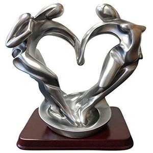 Elegante escultura de aluminio fundido que se presenta con una superficie cuidadosamente diseñada y una estética moderna. - Product Image 6