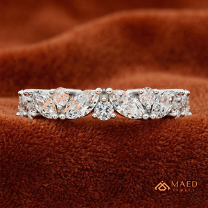 Anillo de Tiara Apilable de Plata 925 con Diamantes Marquise y Moissanita, Banda Curva de Aniversario con Diamantes Cultivados en Laboratorio para Mujer - Product Image 3