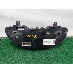 ชุดหน้าปัดเรือนไมล์มือสอง Q5 รุ่น 8R0920930T - Product Image 4