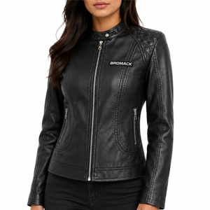 Veste en cuir noire ajustée pour femme, col montant, fermeture éclair intégrale sur le devant, toucher doux, tissu premium - Product Image 2