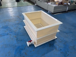 Conception personnalisée Capacité sur mesure Réservoir sous pression en PVDF Plastique Produits chimiques Eau Huile Carburant Vietnam Réservoir en plastique PVDF - Product Image 3