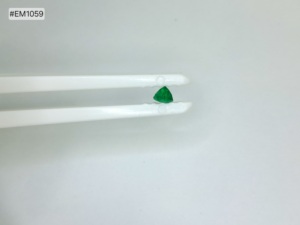 Esmeralda Premium de Grado 3A de Zambia, Forma Octogonal, 0.78ct, Gema Suelta Genuina, Color Intenso, para Joyería Exclusiva - Product Image 5