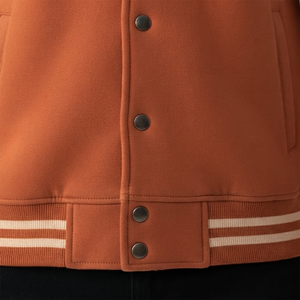 Veste de sport stylée de qualité supérieure pour homme, vêtement d'extérieur tendance, personnalisable avec logo. - Product Image 6