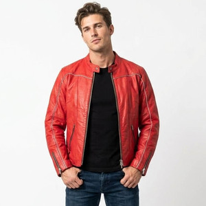 Chaqueta de moto de cuero genuino rojo para hombre, cuello alto, cierre de cremallera, corte regular, color sólido, estilo motero, para otoño - Product Image 1