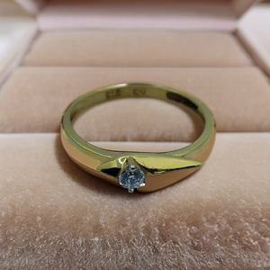 Bague élégante en or minimaliste avec diamant et design moderne en forme de flèche, bague élégante pour femme, bijoux à porter au quotidien - Product Image 3