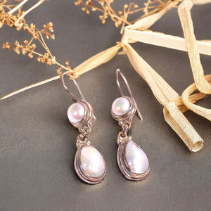 Pendientes de Aro Estilo Palacio Vintage Únicos para Mujer, Acero Inoxidable, Imitación de Perla, Chapado en Oro, Estilo Étnico, Engaste de Bisel, para Boda - Product Image 1