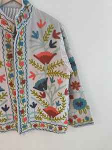 Veste en velours Suzani brodée à la main, style indien, robe de mariée bohème, veste de festival, cadeau de Noël pour elle-lui - Product Image 4