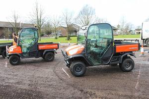 Proveedor Directo Kubota RTV X900 UTV Vehículo Utilitario 2WD, Motor Diésel de 4 Tiempos, Automático, Tractor Agrícola de Alto Rendimiento, Oferta Económica - Product Image 3