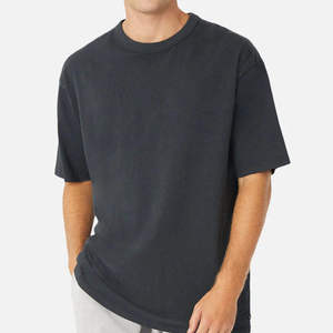Camiseta Premium Negra de Cuello Redondo, Manga Corta, Lisa, de Algodón, Corte Regular, Informal, Básica para Hombre, Ropa de Calle para Uso Diario - Product Image 6