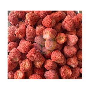 Fraises lyophilisées du Vietnam en gros à prix avantageux, vente rapide, 99 GD, goût sucré, forme entière, super croustillantes - Product Image 1
