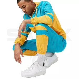 Conjunto de Chaqueta Cortavientos y Pantalones Cortos de Nailon con Logotipo Personalizado para Hombre, Traje Deportivo Corto con Cremallera, Conjunto de Dos Piezas - Product Image 2