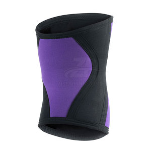 Smooth Seamless Construction <b>Knee</b> <b>Sleeves</b> Reduces Skin Irritation While Providing Balanced <b>Compression</b> For Daily Support - Product Image 5