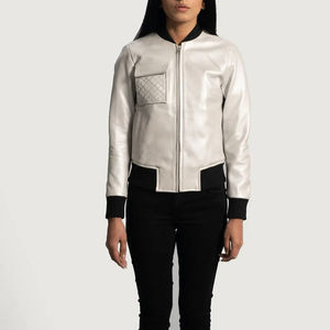 Chaqueta de Cuero para Mujer, Diseño OEM, Logotipo Personalizado, Tejida, Transpirable, Resistente al Viento, Color Sólido, Chaquetas de Cuero de Moda para Mujer - Product Image 1