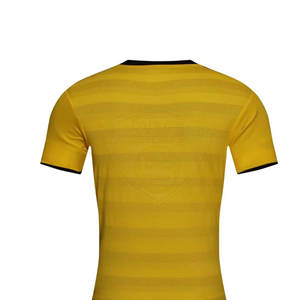 Uniforme de Fútbol Cómodo de Color Personalizado, Nuevo Modelo 2026, Diferentes Diseños, Precio Económico, Hecho en Pakistán - Product Image 3