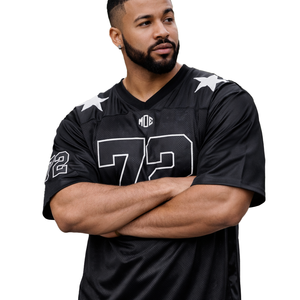 Jersey de Fútbol Americano Negro Personalizado de Moda 2026 con Diseño de Malla en los Hombros, Ropa Deportiva para Hombre, Fabricante Mayorista OEM de EE. UU. - Product Image 2