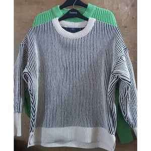 Pull décontracté à manches longues pour femmes de qualité supérieure avec couverture de bouton Derniers vêtements du Bangladesh Lot de stock - Product Image 2