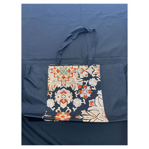 Fabulosas Bolsas de Mano Pequeñas Hechas a Mano con Tela de Kimono Japonés para Mujer, Diseño Único - Product Image 1