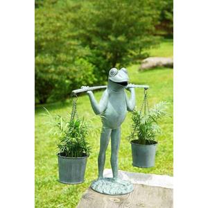 Sculpture de grenouille en métal faite à la main avec seau de plantes pour la décoration de jardin, pelouse et patio - Product Image 1
