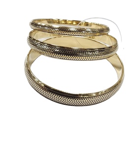 Brazalete de Diseño con Acabado en Latón de Primera Calidad, Brazalete Tradicional Indio de Lujo Abrible, Ideal para Bodas y Ocasiones Especiales - Product Image 3