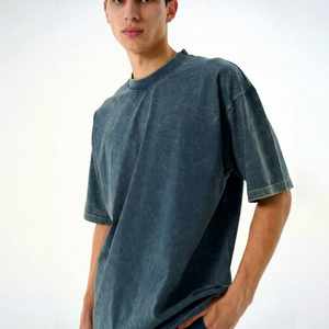 Camiseta de Hombre con Lavado Ácido, Sostenible y Cómoda, Tejido Suave, Secado Rápido, con Logotipo y Talla Personalizados - Product Image 2