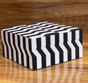 Best Quality Resin Inlay Jewelry Box with <b>Black</b> White Resin Striped Pattern Glossy Phinishd Storage Container for Living Room - Product Image 6
