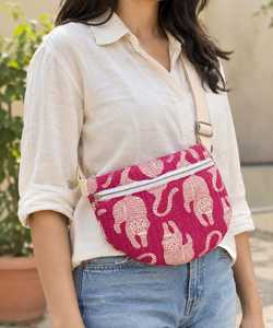 Pochette Cosmétique Rose Matelassée à Bandoulière avec Fermeture Éclair, Trousse de Maquillage Organisateur d'Épaule pour Voyages Quotidiens - Product Image 3