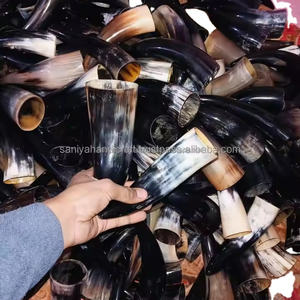 SANIYA HANDICRAFT Cuerno para beber pulido Pequeño negro Agua blanca Búfalo vikingo Aproximadamente 5 a 8 pulgadas de longitud 2 pulgadas de ancho Boca - Product Image 4