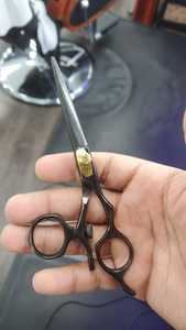 Ciseaux à cheveux professionnels en acier inoxydable japonais de 6 pouces avec anneaux pivotants, ciseaux de salon de coiffure, ciseaux de barbier professionnels - Product Image 4