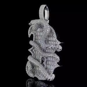 Colgante de Plata 925 con Diseño de Serpiente y Letra B, Adornado con Diamantes Moissanite VVS, Joyería Fina, Regalo para Ella - Product Image 1