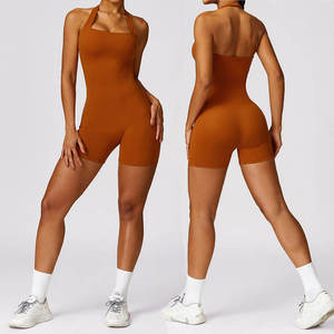 Combinaison de sport sur mesure de qualité supérieure pour femmes, respirante, coupe ajustée, 2 pièces, style vintage, 100% coton molletonné - Product Image 1