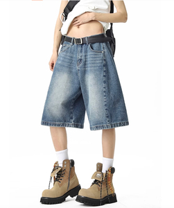 Pantalones cortos de mezclilla lavados de cintura alta para hombre, estilo casual holgado con trabillas para cinturón y cierre de botón, ideales para un look urbano. - Product Image 5