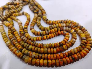 Perles de jaspe jaune naturel, forme ronde, 3-5 mm, vendues par brin de 13 pouces de long - Product Image 2