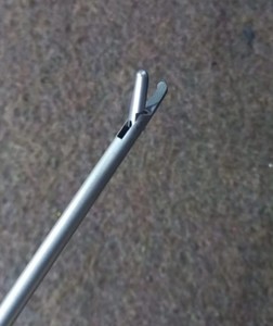 <b>Laparoscopic</b> Needle Holder Reusable Stainless Steel Surgical <b>Laparoscopic</b> Needle Holder for Endoscopic Surgery - Product Image 2
