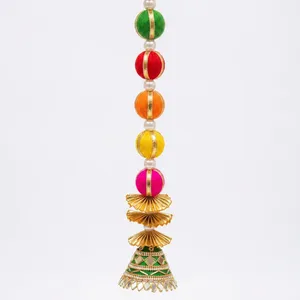Décoration de porte traditionnelle multicolore perlée avec accents de perles et pompons dorés pour mariage, festival, pooja et décoration intérieure - Product Image 6