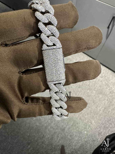 Bracelet Cuban Link Iced Out en Argent Sterling 925 Plaqué Or avec Chaîne Moissanite, Bijou Unisexe Hip Hop pour Mariage, Fête, Cadeau - Product Image 1