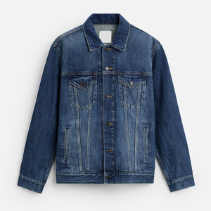 Chaqueta de mezclilla de lavado claro para hombre con acabado suave y corte clásico, perfecta para primavera y otoño. - Product Image 1