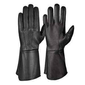 Gants de guerrier médiévaux en cuir de haute qualité, compatibles écran tactile, respirants, écologiques, à manchette longue pour l'hiver - Product Image 1