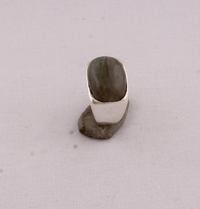 Natural <b>Labradorite</b> <b>Ring</b> 925 Sterling Silver Jewelry Blue Fire Gemstone <b>Ring</b> Vintage Style Statement <b>Ring</b> for Women Fine Jewelry - Product Image 4