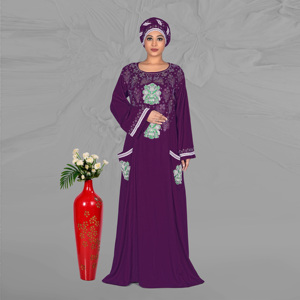 Caftán Tradicional de Rayón Bordado con Elegante Detalle de Motivo en la Parte Delantera, Bolsillos Laterales Funcionales, Mangas Acampanadas y Largo Completo - Product Image 2