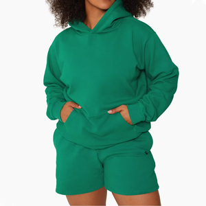 Ensemble sportif deux pièces tricoté respirant à motif léopard pour homme, collection Printemps 2026 : sweat à capuche et short - Product Image 2