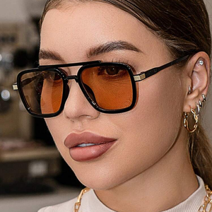 Gafas de Sol Cuadradas con Marco Grande Unisex de Iron Man de Marvel, con Cambio de Color, Anti-Luz Azul, UV400, Marco Completo, para Conducir - Product Image 1