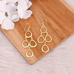 Boucles d'oreilles pendantes ou boucles d'oreilles statement en laiton de qualité supérieure, élégantes, vendues en gros par pièce, taille personnalisable, offre spéciale - Product Image 4