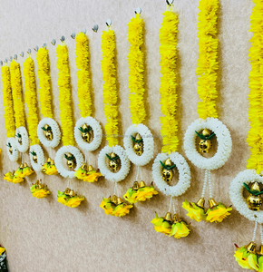 Guirlandes de fleurs artificielles en tissu Gajra faites à la main, écologiques, 3 pieds, boucle suspendue, utilisation en extérieur, fleurs de jasmin artificielles, fête de mariage indienne - Product Image 2