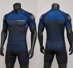 Prix d'usine – Rashguard de sport MMA professionnel personnalisé, court, séchage rapide, respirant, en Spandex/Polyester, avec logo imprimé sur mesure pour hommes - Product Image 1