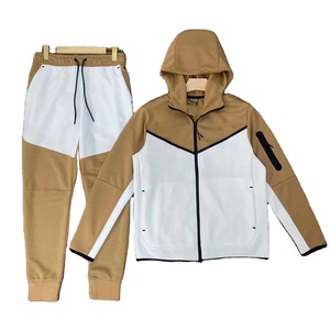 Survêtements de jogging unisexe en coton épais en molleton pour hommes survêtements décontractés avec logo personnalisé avec capuche ensemble sweat à capuche uni et joggers pour hommes - Product Image 1
