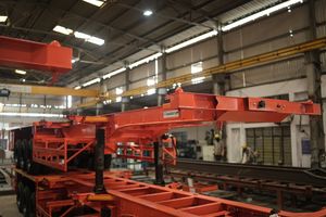 Indian Manufacturer High Quality 40ft Skeletal Semi <b>Trailer</b> Skeleton Container and Truck for Sale <b>Cargo</b> & <b>Utility</b> <b>Trailers</b> - Product Image 4