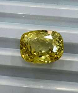 Saphir jaune naturel du Sri Lanka : Signification et bienfaits pour la richesse, le succès, la prospérité, l'astrologie, la guérison et l'énergie positive - Product Image 3